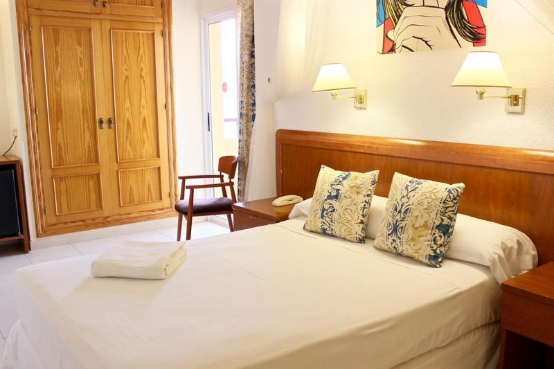 Ramada Resort By Wyndham El Puerto de Mazarrón 객실 사진